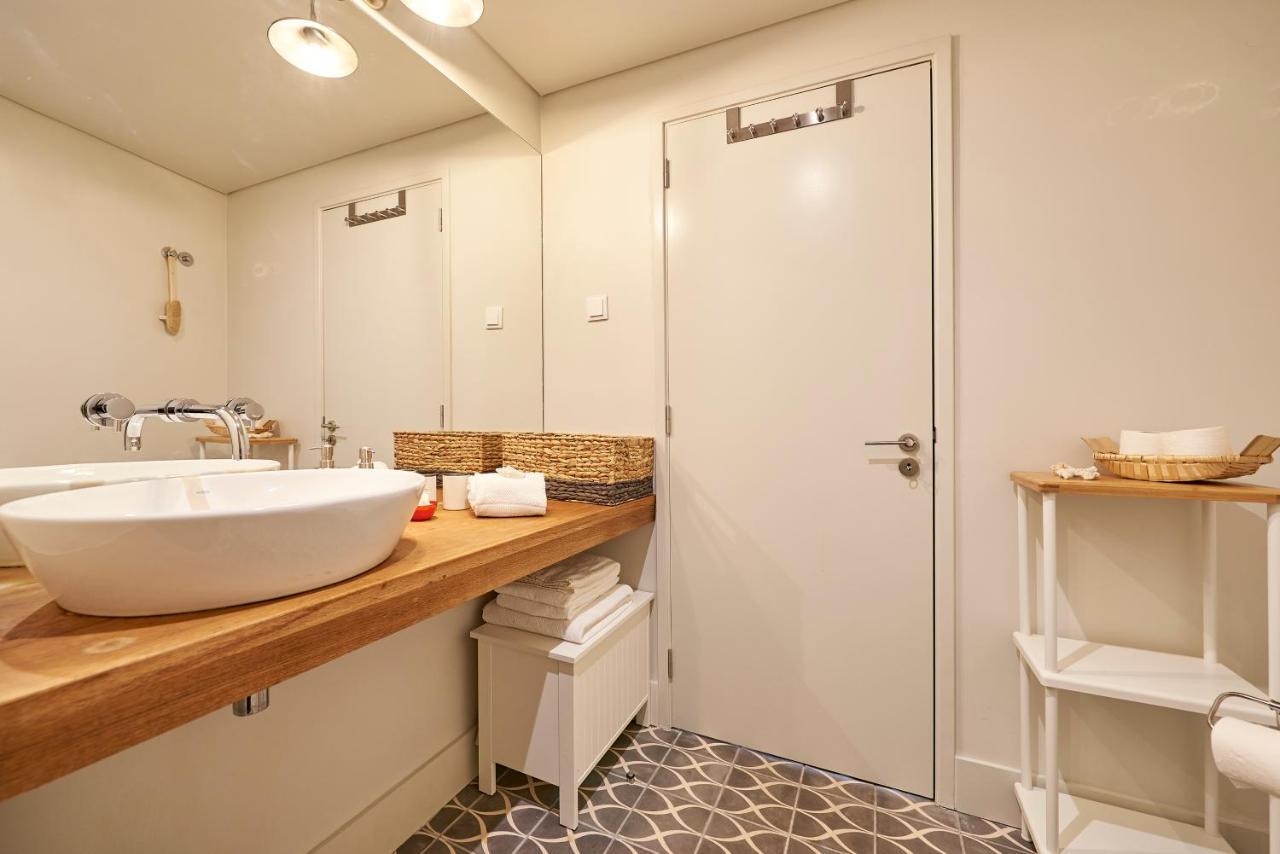 Modern Apartment Bica Dos Olhos Лісабон Номер фото